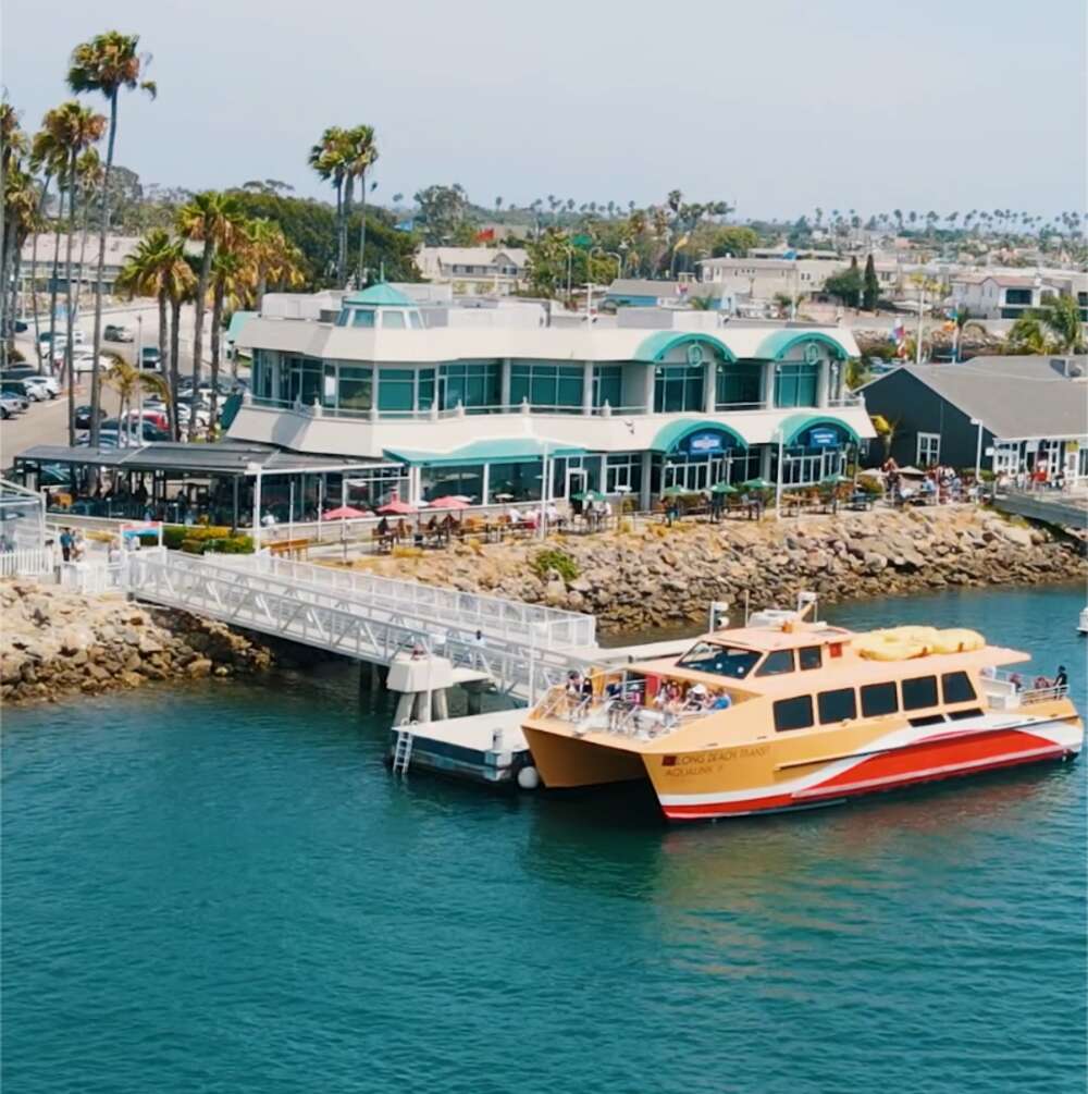 Aqualink arriving at Boathouse on the Bay
