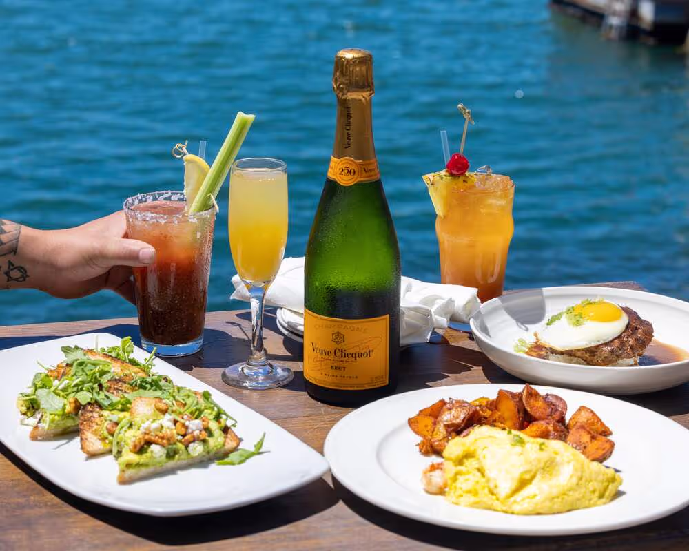 Weekend breakfast at Boathouse on the Bay